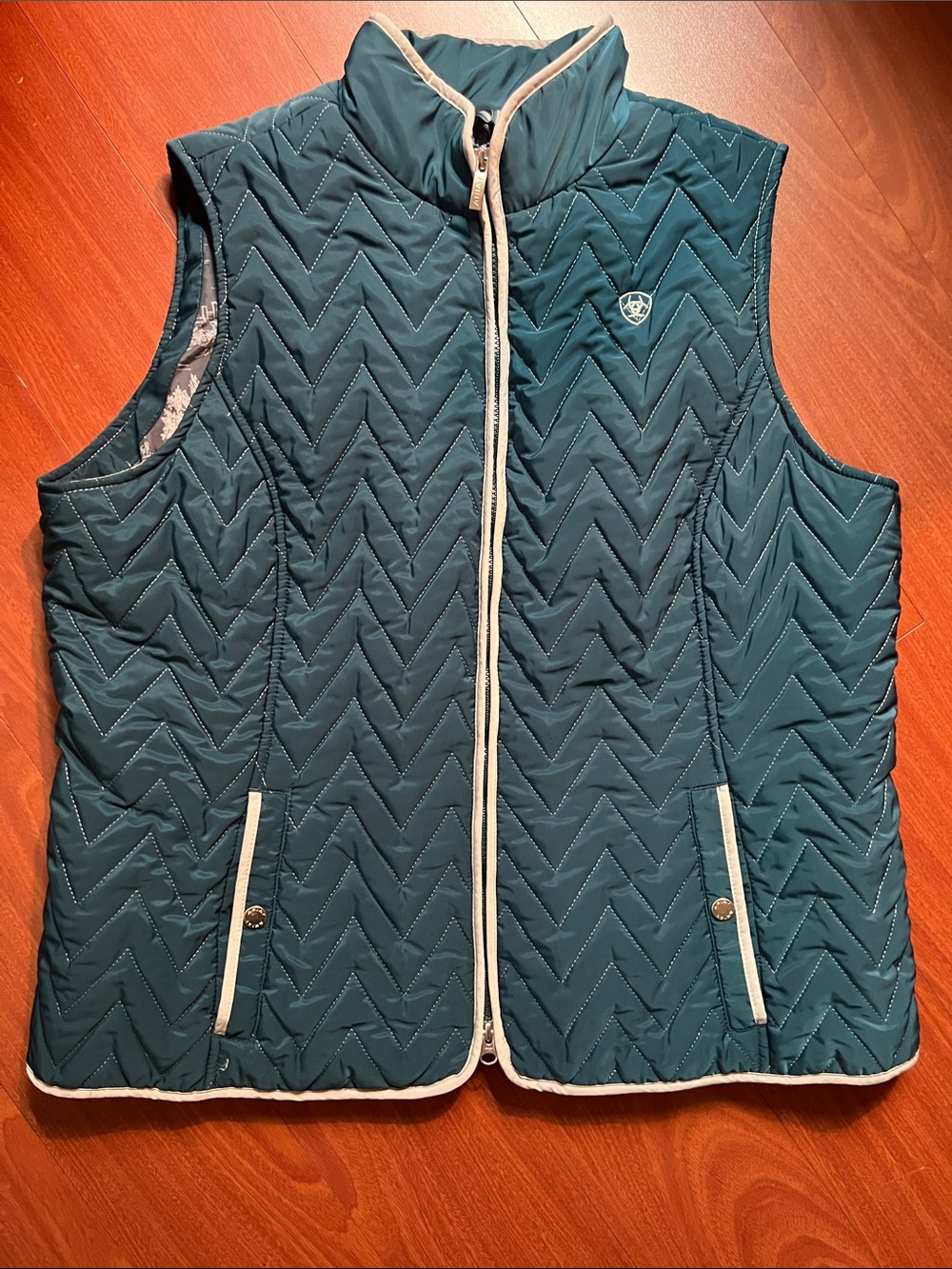 Ariat Teal Quilted Vest with gray Trim XXL
